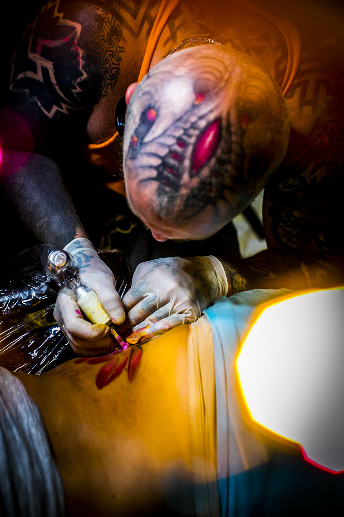 Bogatyr Tattoo in Thailand - Fotografin Guelten Hamidanoglu Koeln portraits  4178